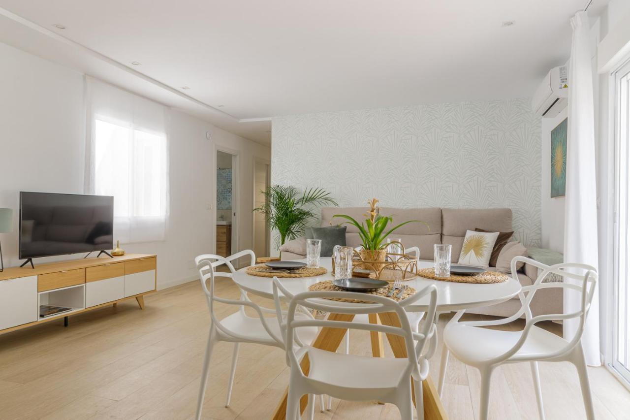 Spacious & Quiet Apartment By Hellomalaga - Azahar Экстерьер фото